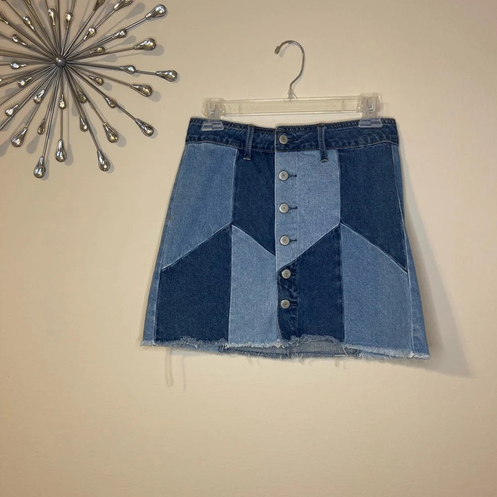 Boho American Eagle Denim In Striking Two Tone Skirt Size 2 - Picture 3 of 7